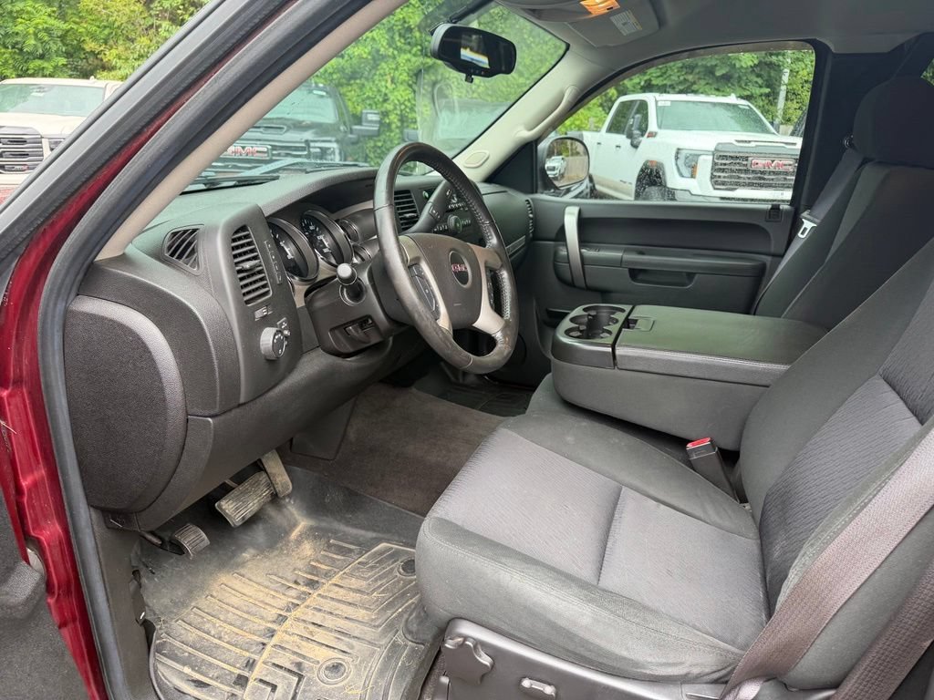 Used 2013 SONOMA RED METALLIC GMC SLE image 9