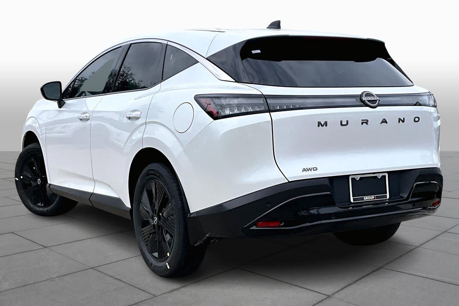 Used 2026 Everest White Pearl Tricoat Nissan SV image 7