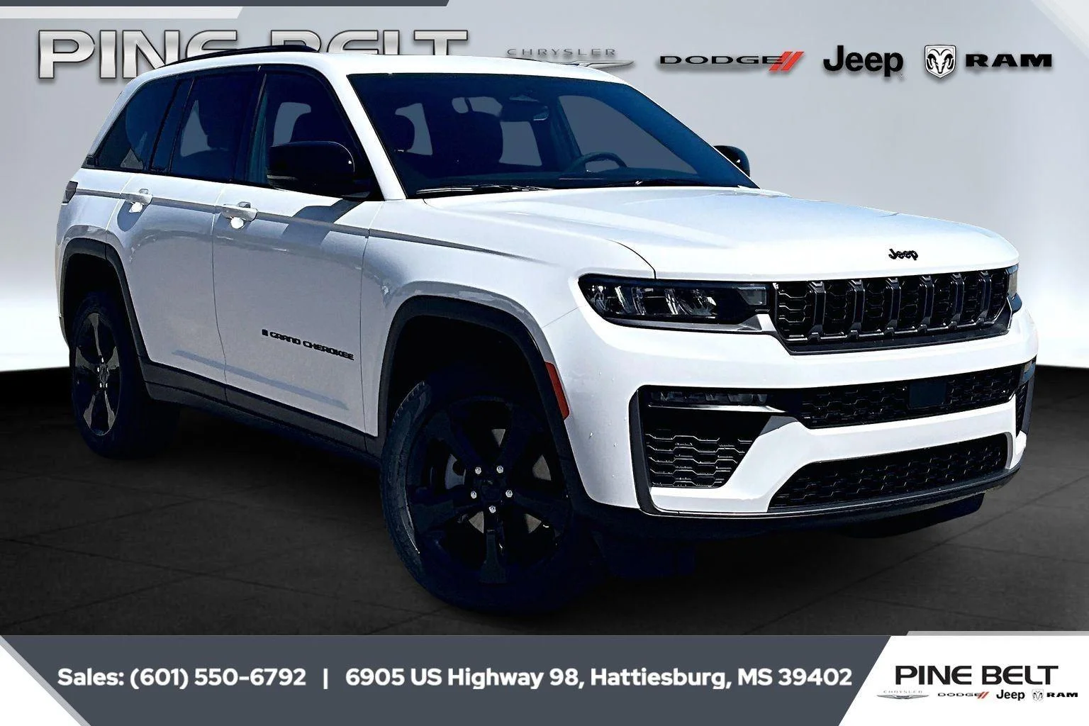 New 2026 Bright White Clear-Coat Exterior Paint Jeep Limited image 2