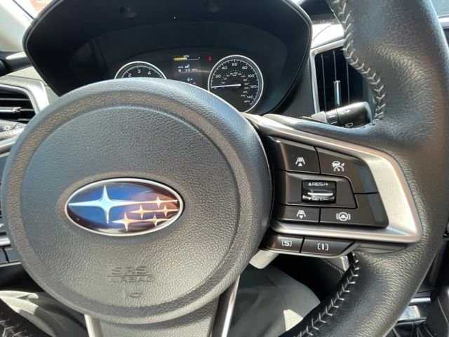Used 2021 Ice Silver Metallic Subaru Limited image 21
