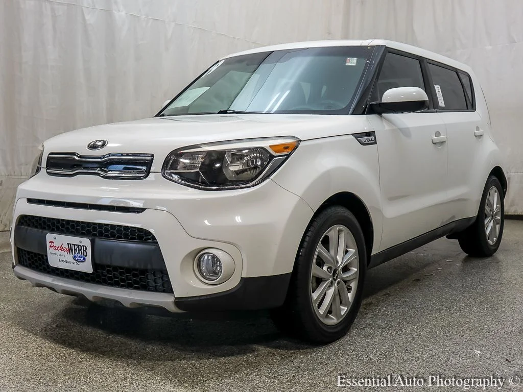 Used 2019 Kia Soul + with VIN KNDJP3A58K7910596 for sale in Downers Grove, IL