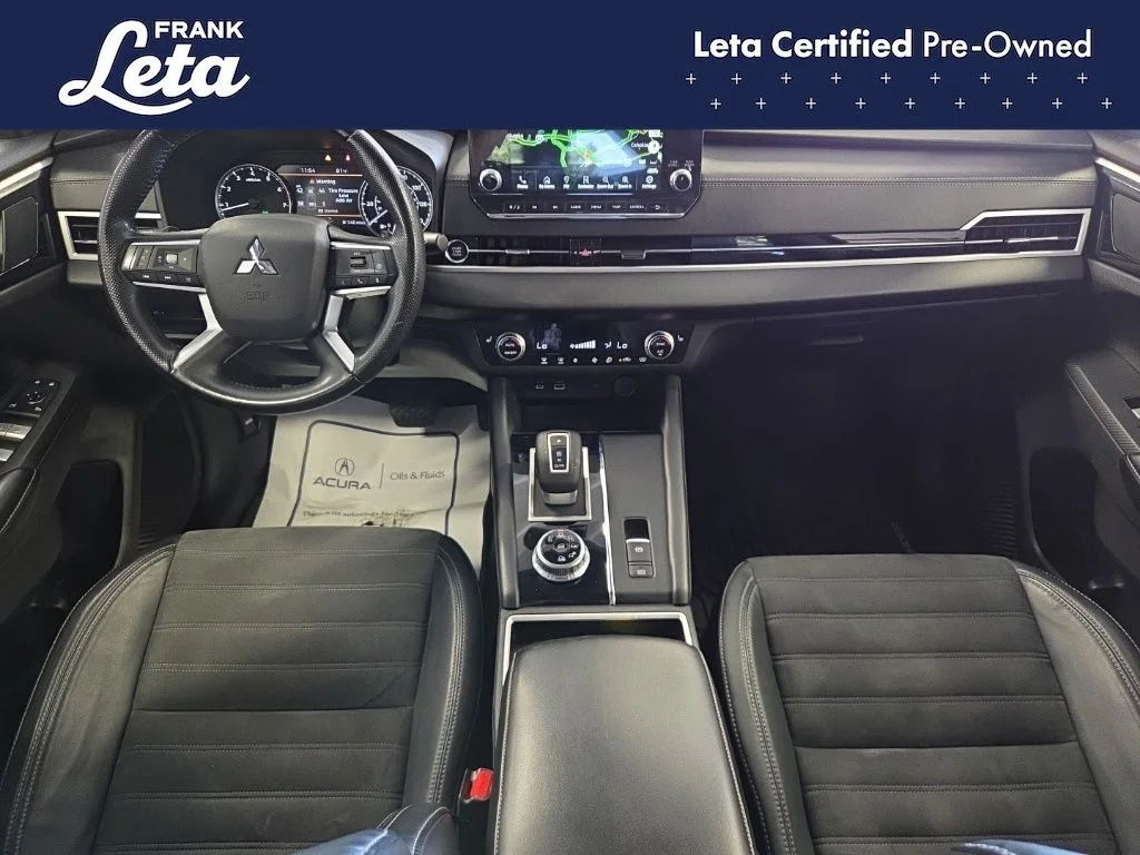 Used 2022 Blue Mitsubishi SE image 16