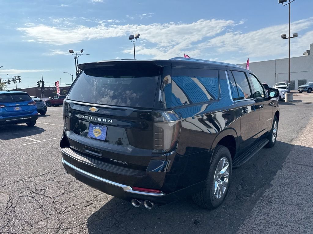 2026 Chevrolet Suburban Premier - Photo 12