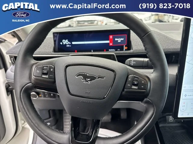 Used 2025 White Ford Premium image 25