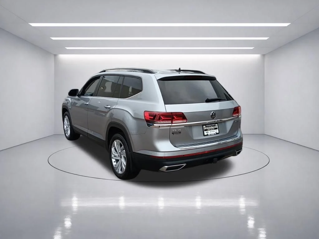 Used 2023 Pyrite Silver Metallic Volkswagen 3.6L V6 SE w/Technology image 5