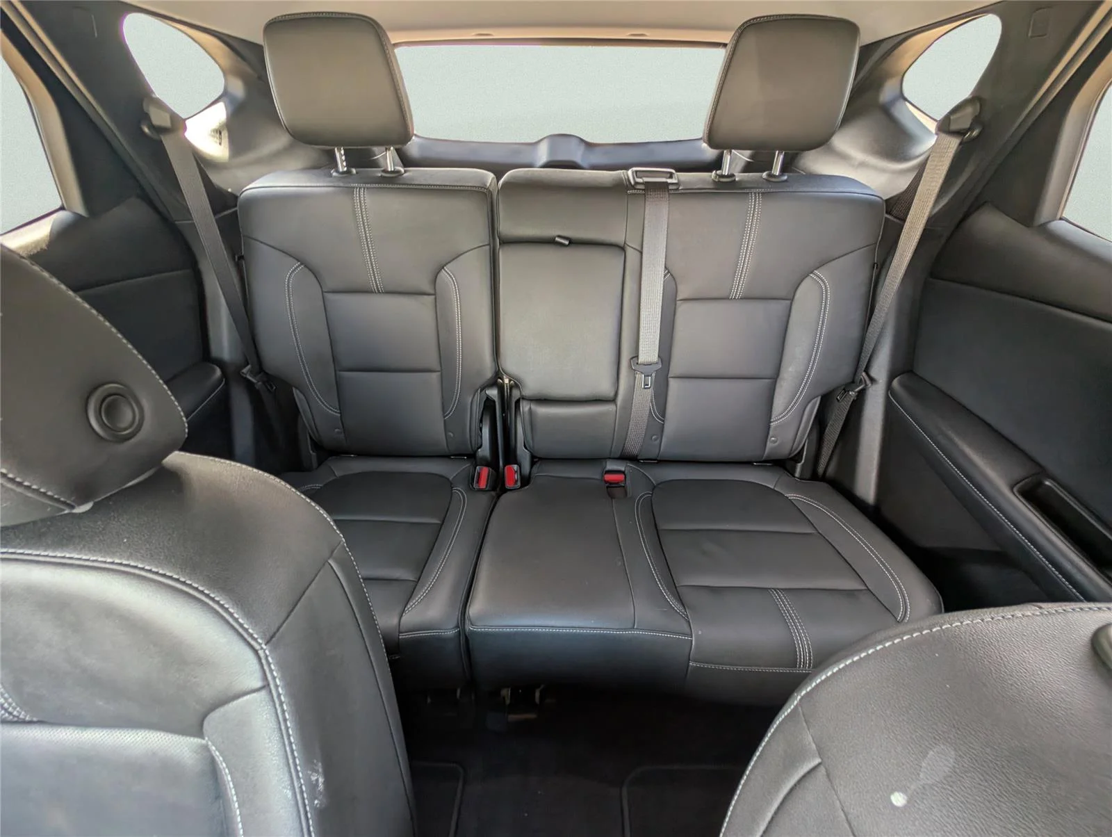Used 2024 Summit White Chevrolet 3LT image 37