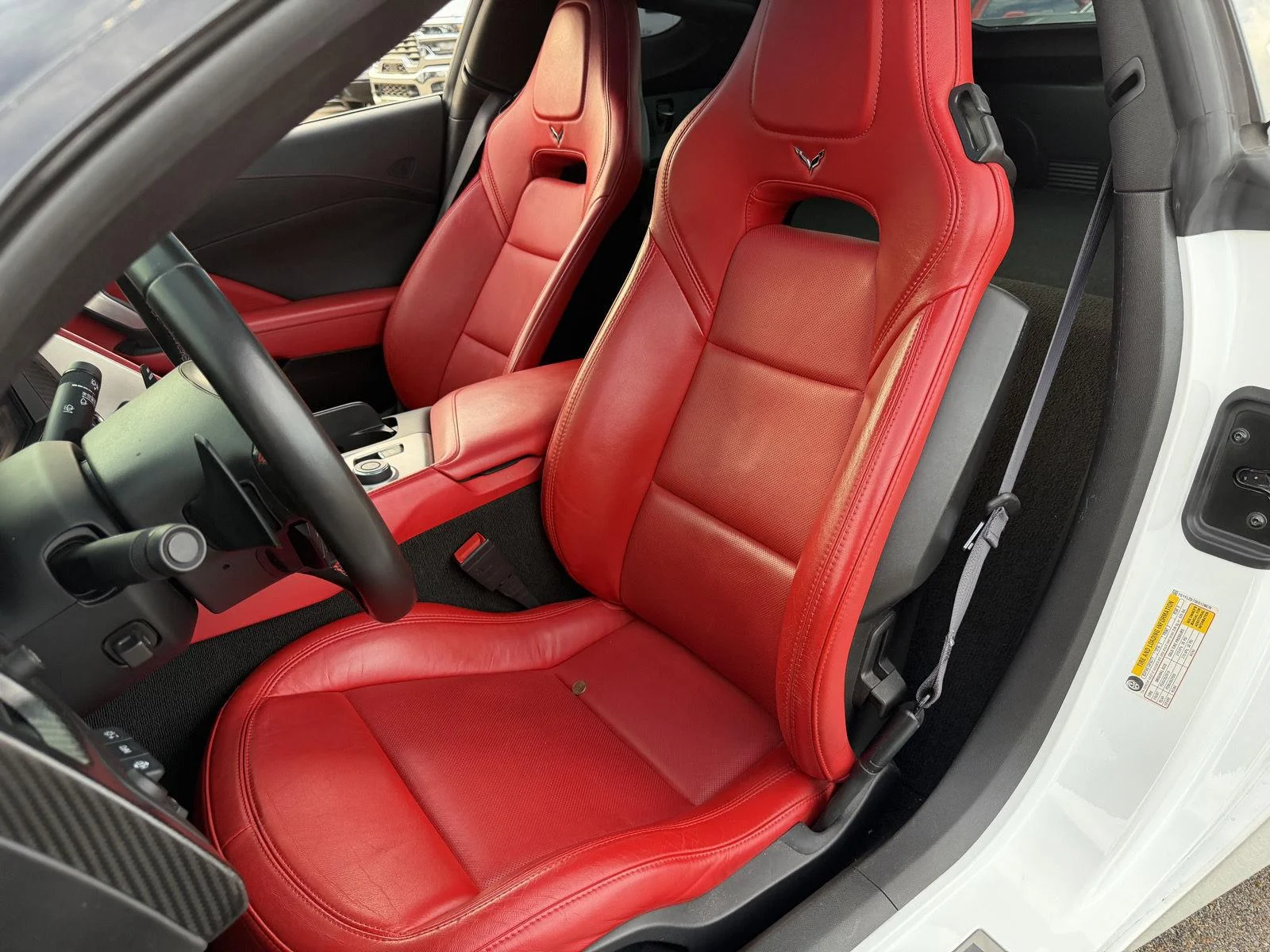 Used 2014 Arctic White Chevrolet Z51 3LT image 17