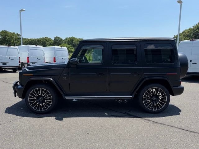 New 2027 MANUFAKTUR Night Black Magno Mercedes-Benz AMG® G 63 SUV image 4