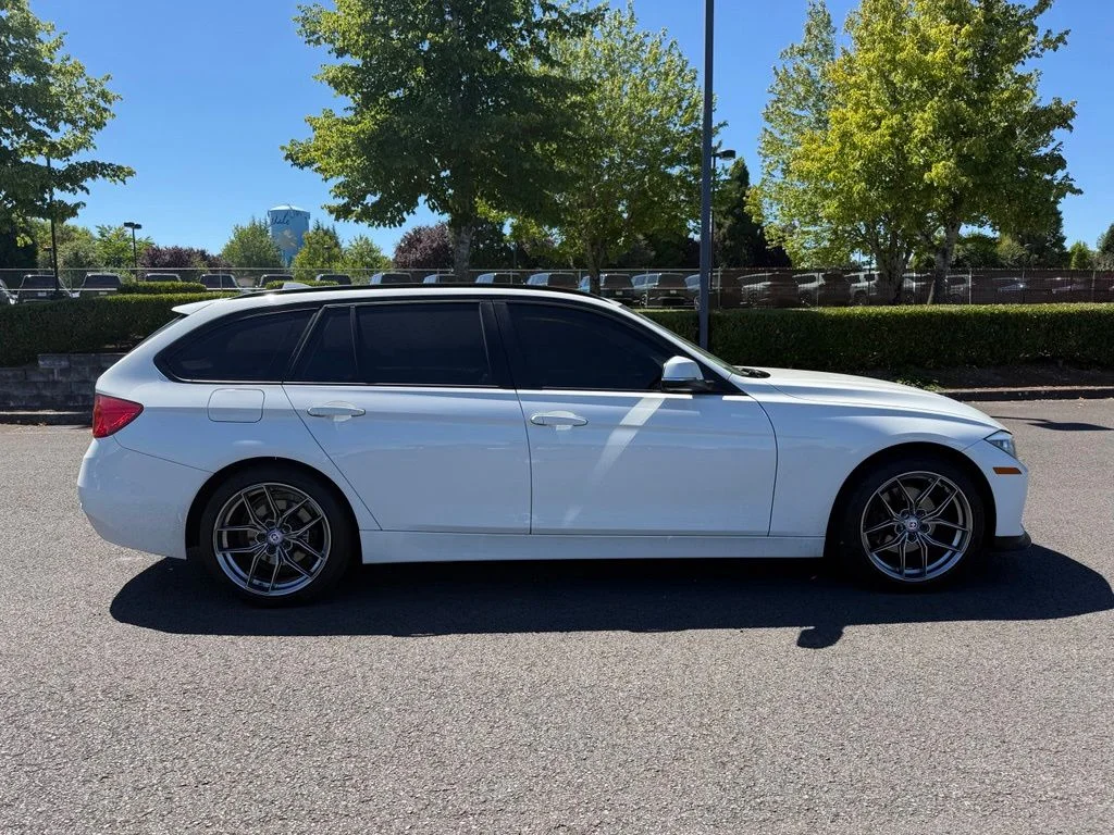 Used 2014 Alpine White BMW 328d xDrive image 6