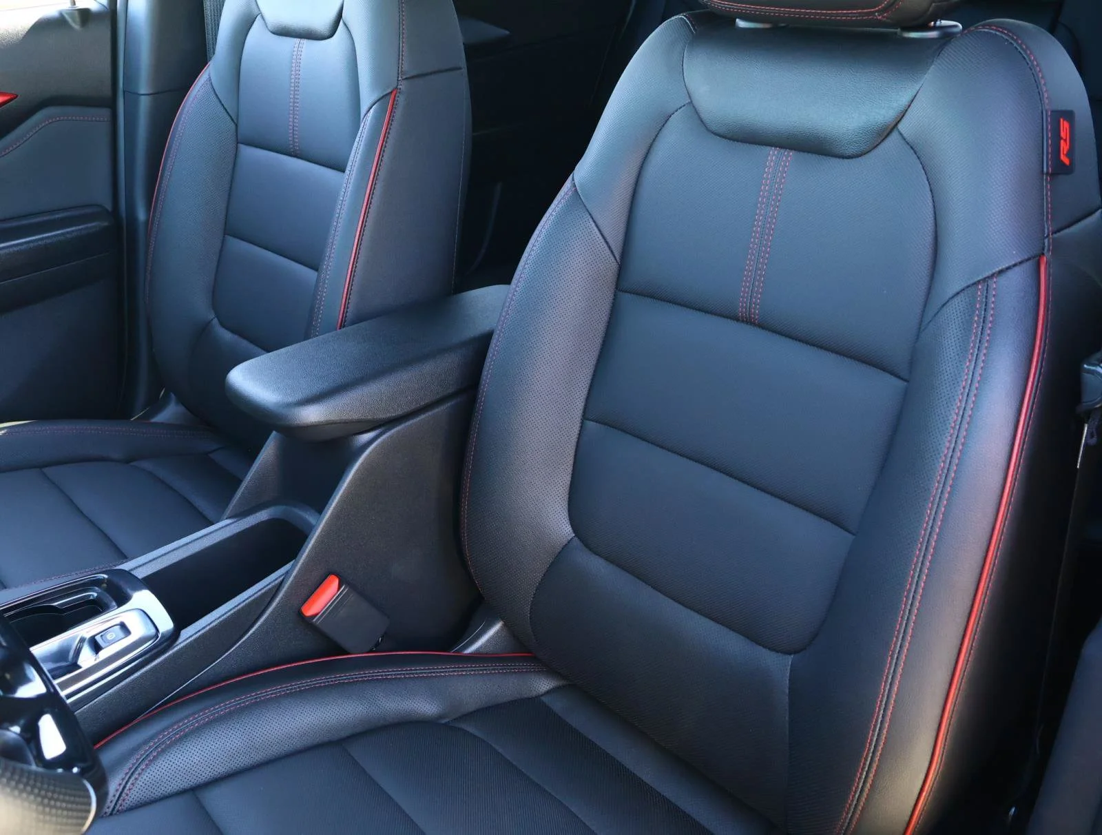 Used 2026 Mosaic Black Metallic Chevrolet RS image 12