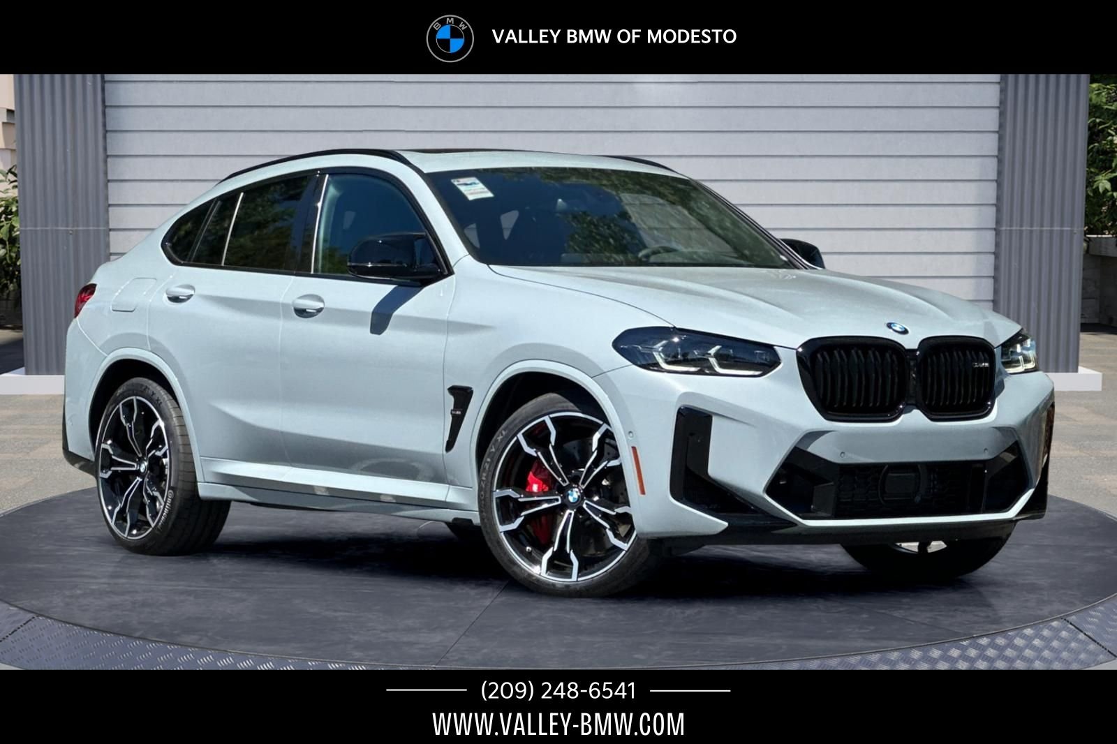 2025 BMW X4 M