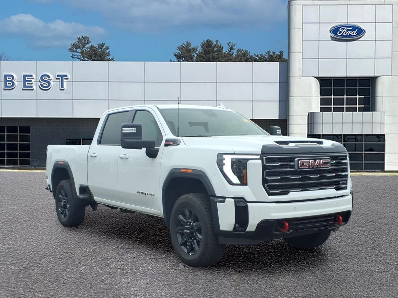 Used 2025 Summit White GMC AT4 image 11