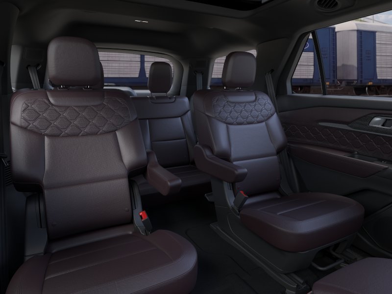 New 2026 Agate Black Metallic Ford Platinum™ image 11