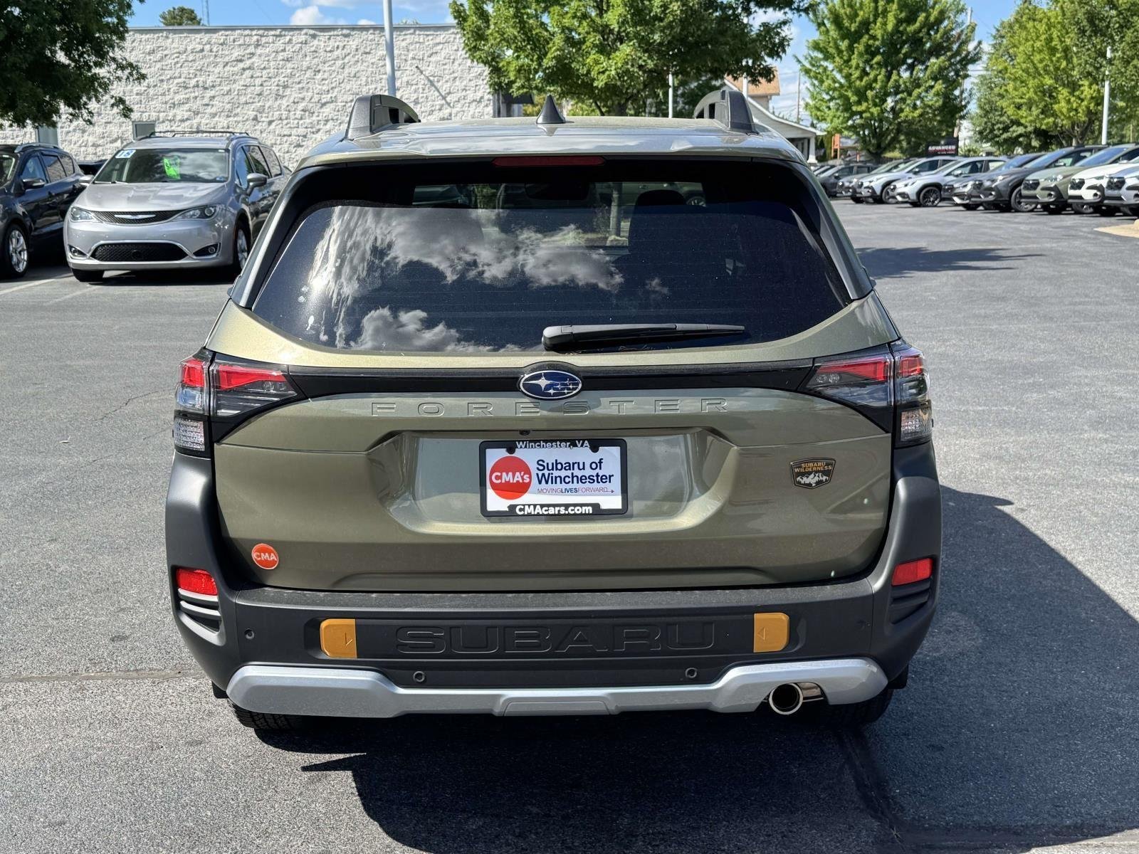 New 2026 AUTUMN GREEN METALLIC Subaru Wilderness image 3
