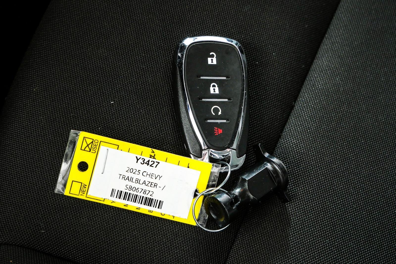 Used 2025 Sterling Gray Metallic Chevrolet LT image 34