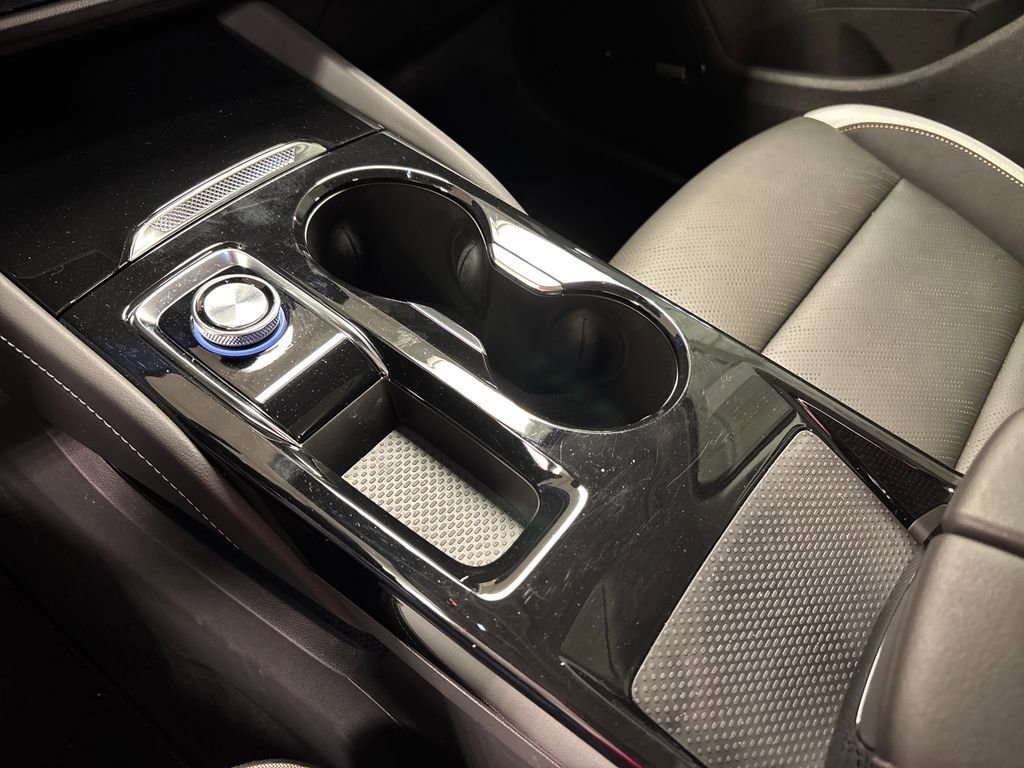 2025 Buick Envision Sport Touring - Photo 36