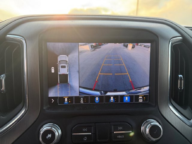 Used 2022 DARK SKY METALLIC GMC Denali image 9