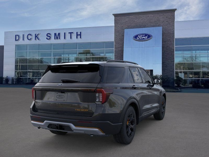 New 2026 Agate Black Metallic Ford Tremor® image 8