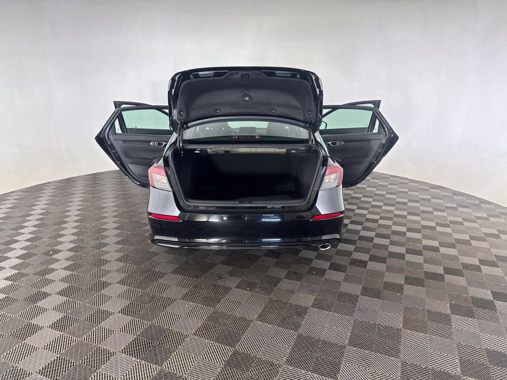 2025 Honda Civic Sport - Photo 17