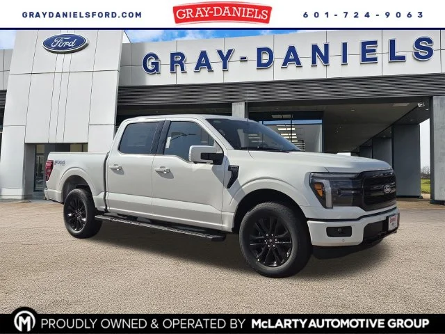 New 2026 Star White Metallic Tri-Coat Ford Lariat® image 22