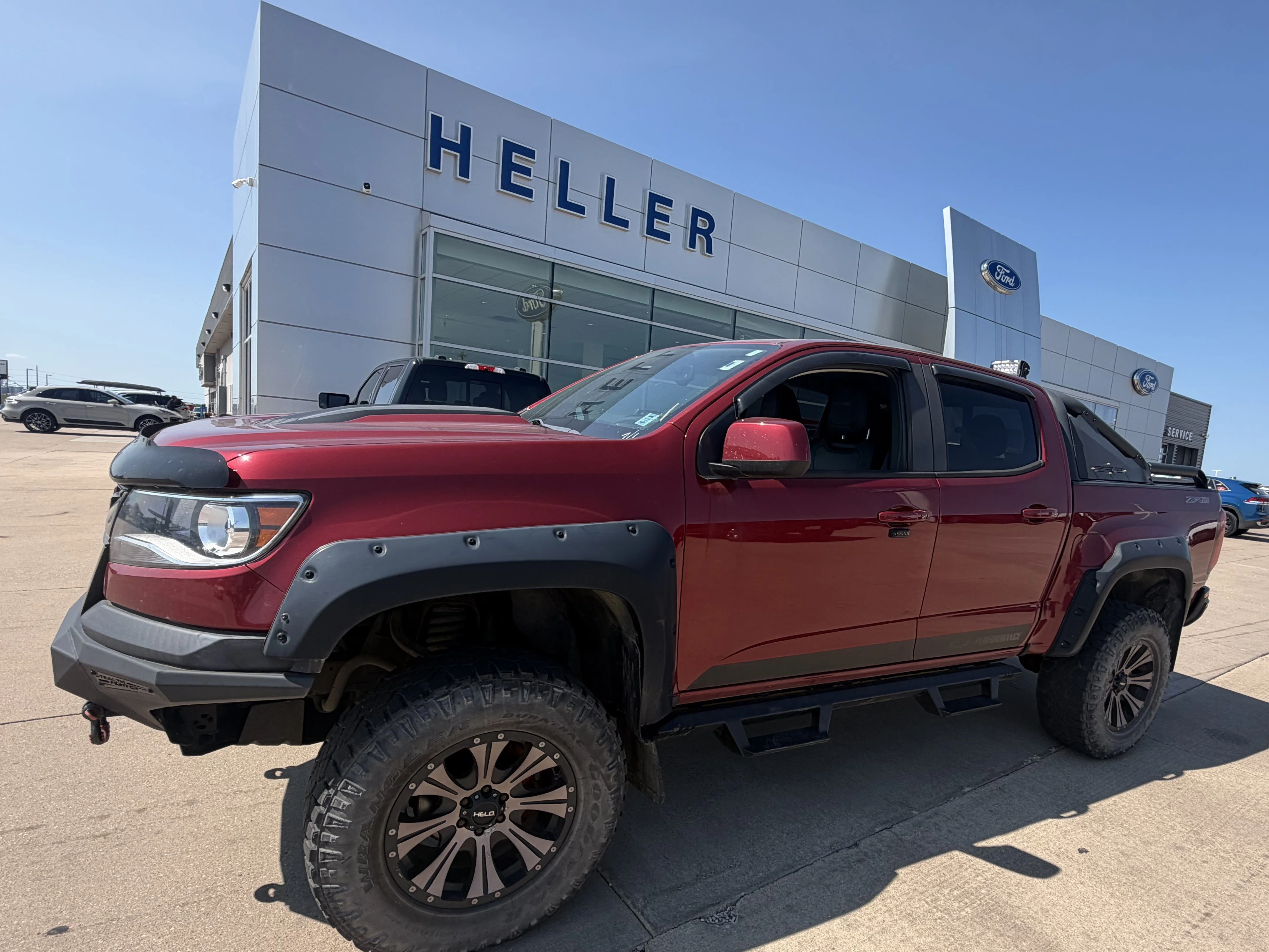 Used 2019  Chevrolet ZR2 image 3