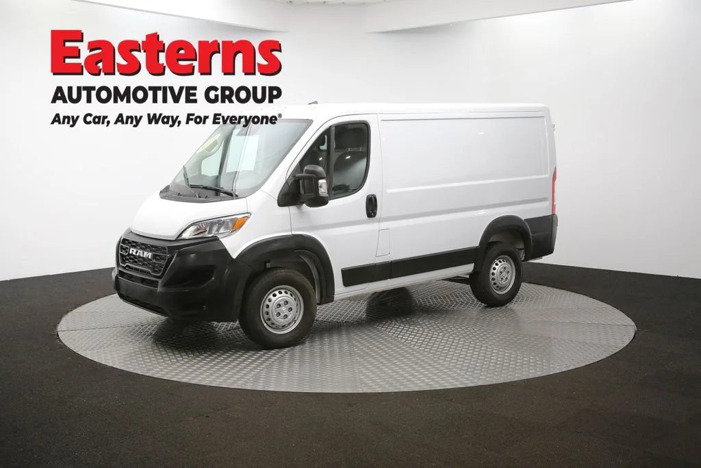 Used 2025 White Ram Low Roof image 53