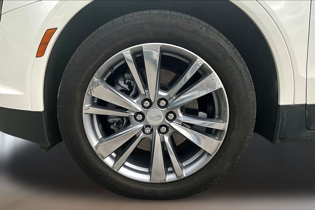 Used 2024 Crystal White Cadillac Premium Luxury image 33