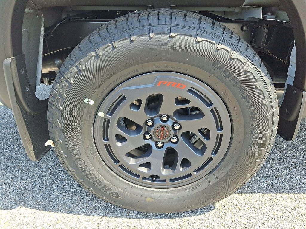 New 2026 White Nissan PRO-4X image 5
