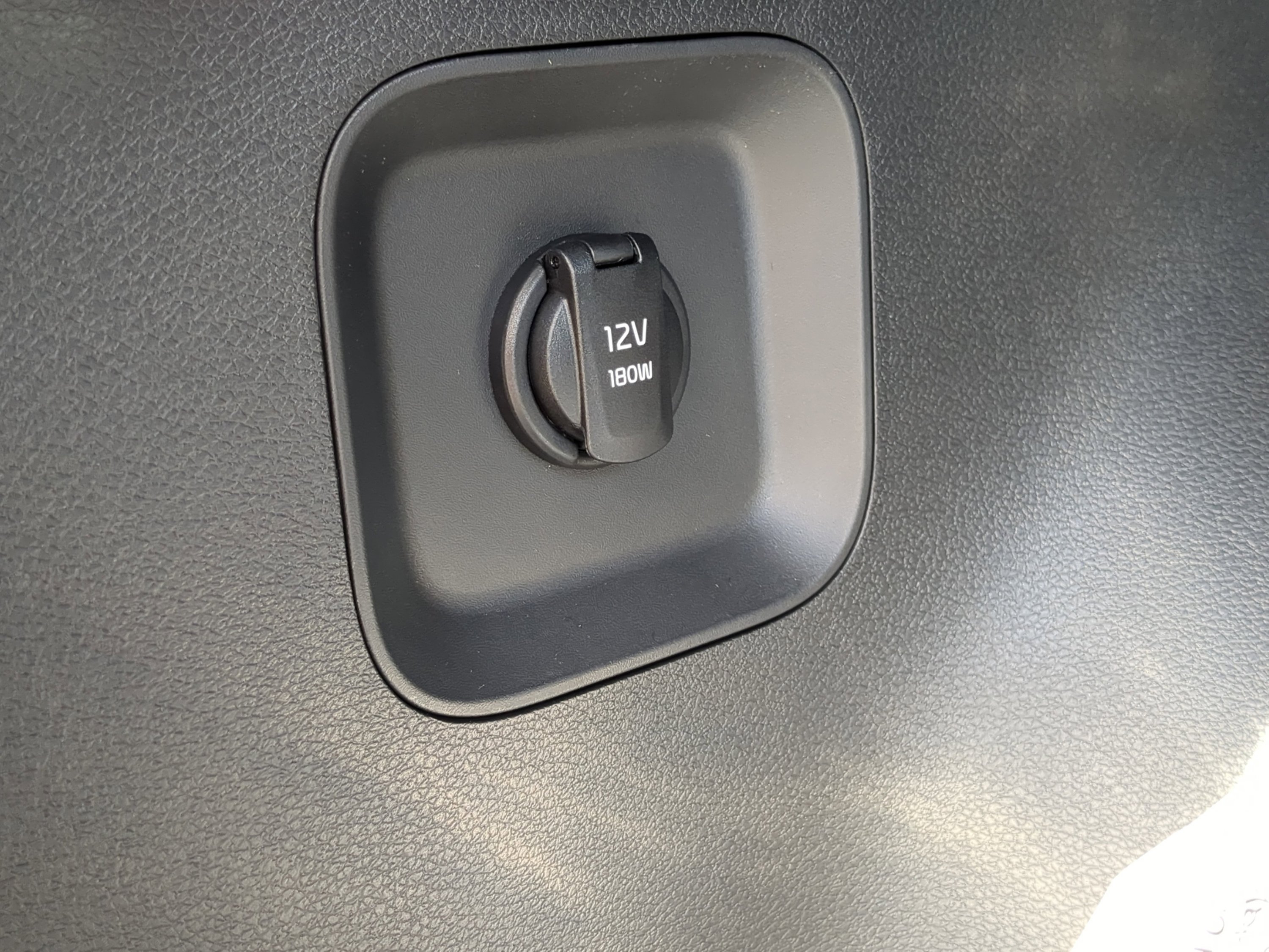 2026 Kia Sportage X-Line - Photo 30