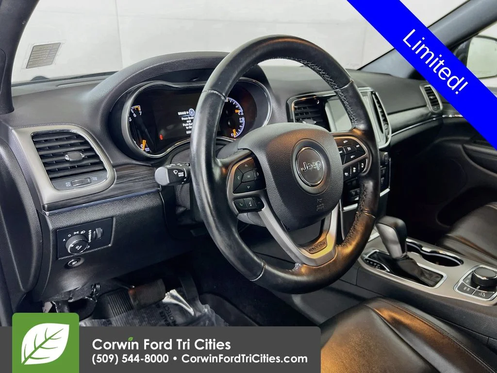 Used 2021 Granite Crystal Clearcoat Metallic Jeep Limited image 3