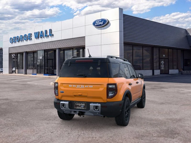 New 2026 Orange Fury Metallic Tri-Coat Ford Outer Banks® image 31