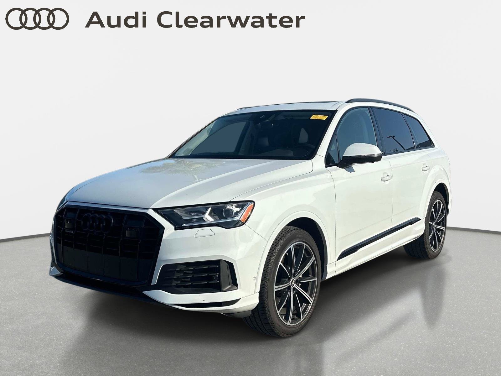 2021 Audi Q7 55 Premium Plus quattro Tiptronic's photo