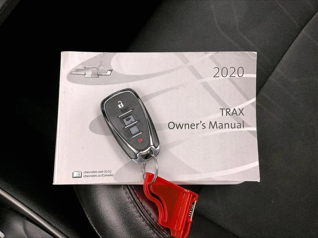 Used 2020 Gray Chevrolet LT image 15