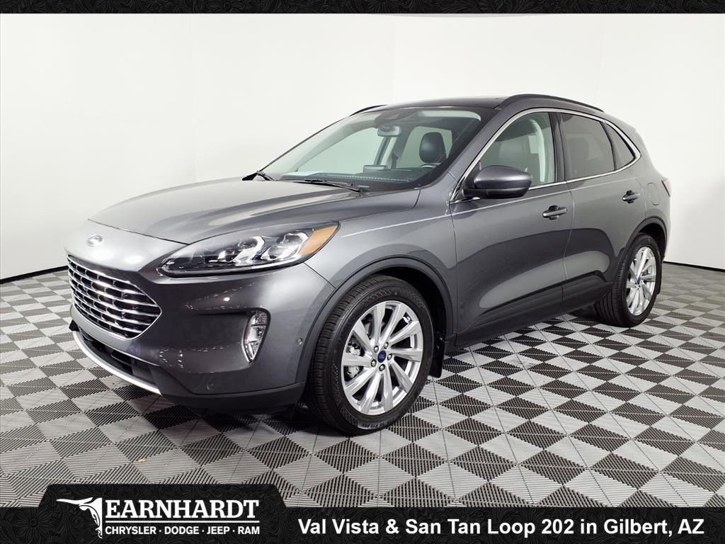 2022 Ford Escape Titanium