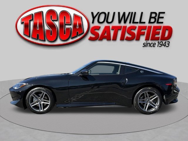 New 2027 Black Diamond Pearl Nissan Sport image 7