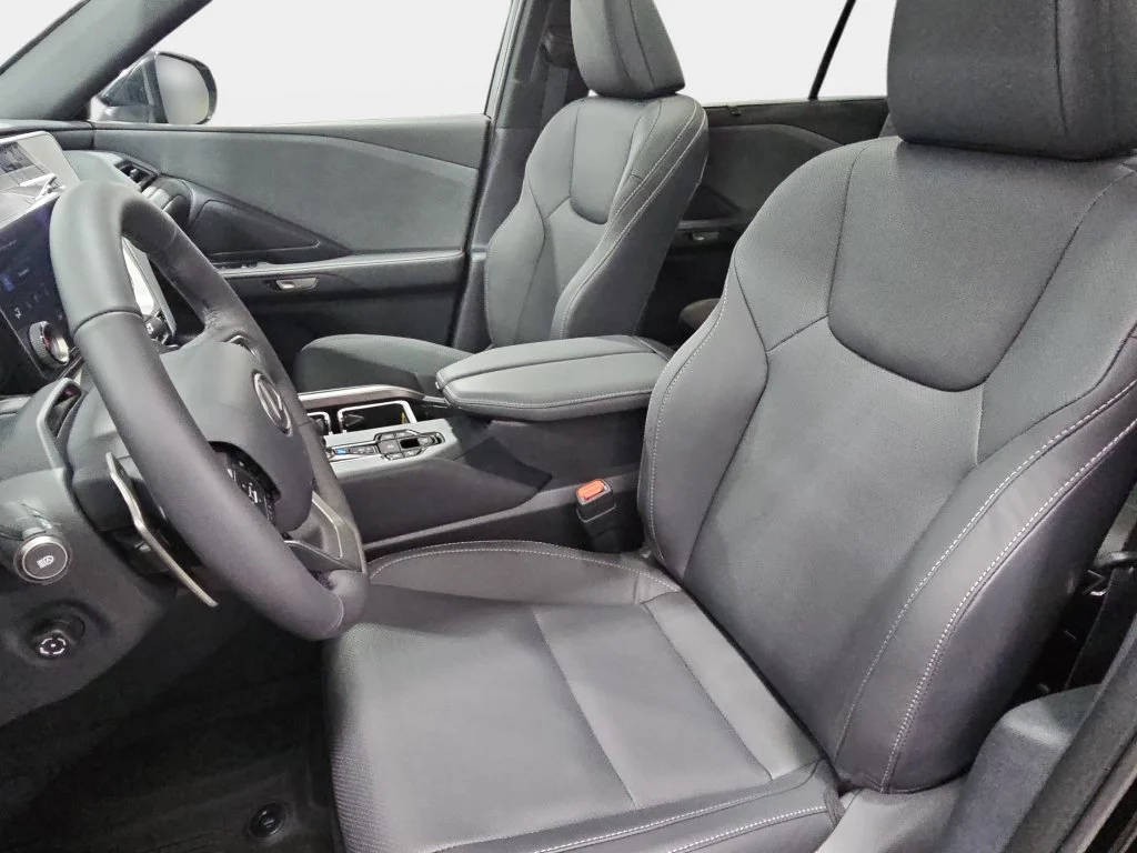 New 2026 Caviar Lexus PREMIUM AWD image 14
