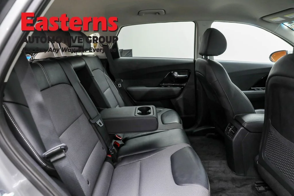 Used 2022 Gray Kia EX image 23
