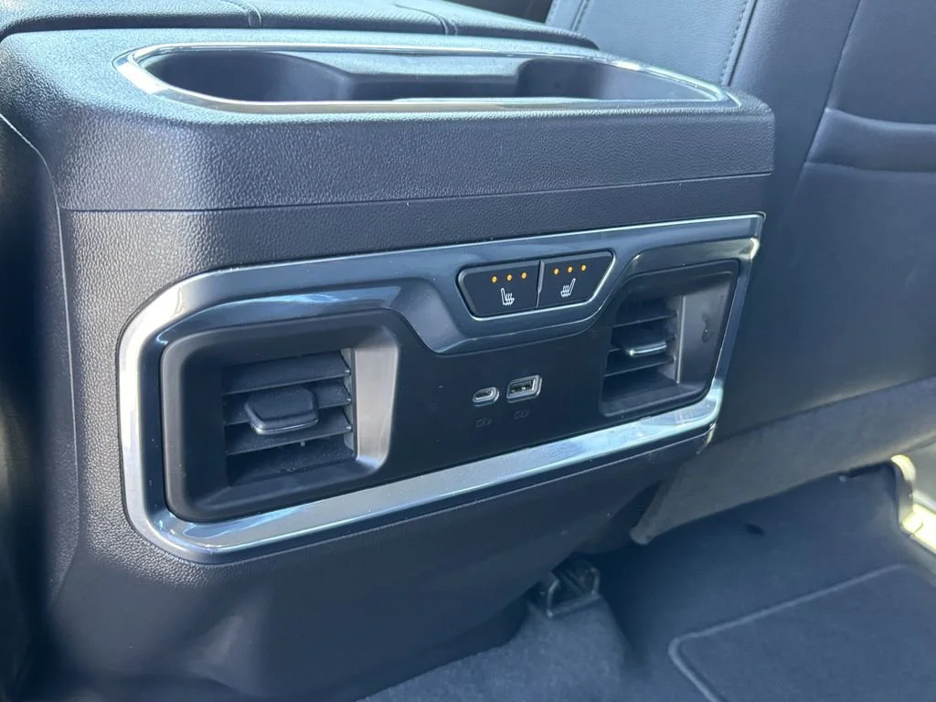 Used 2024 Onyx Black GMC SLT image 21
