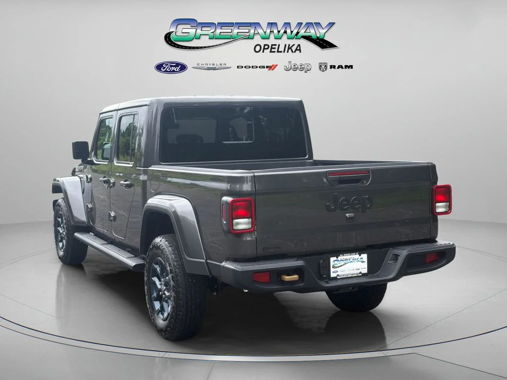 New 2026 Granite Crystal Metallic Clear-Coat Exterior Paint Jeep 85th Anniversary Edition image 5