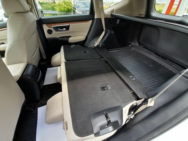 Used 2022 White Honda EX-L image 49