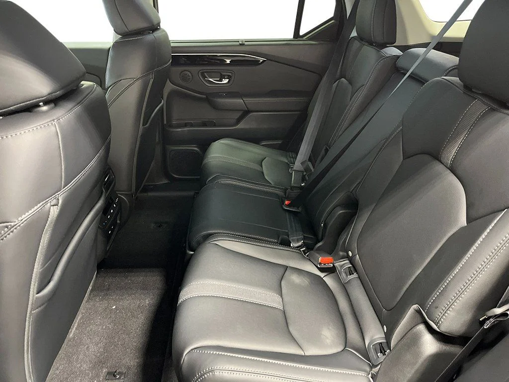 New 2026 Sonic Gray Pearl Honda AWD EX-L image 21