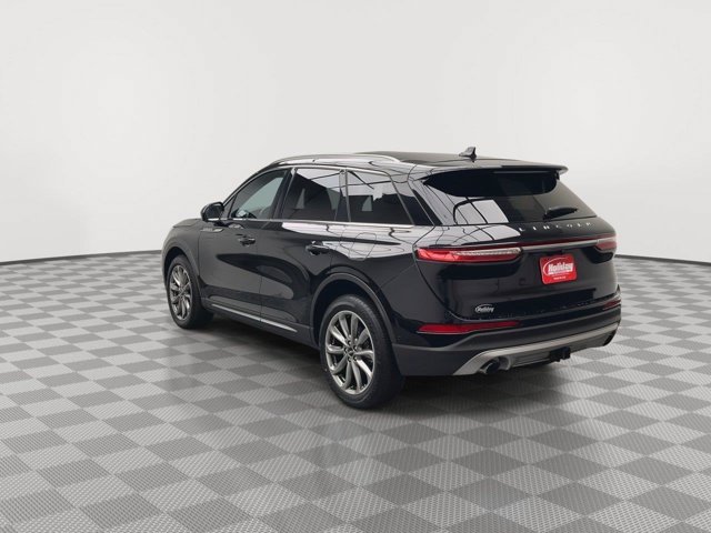 Used 2022 Infinite Black Metallic Clearcoat Lincoln Standard image 39