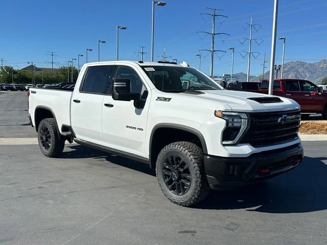 2026 Chevrolet Silverado 3500 HD LTZ - Photo 9