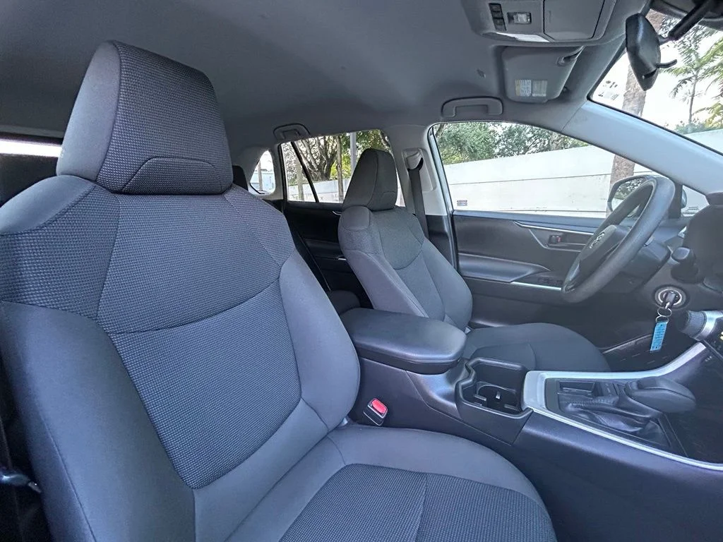 Certified Used 2024 Silver Toyota LE image 30