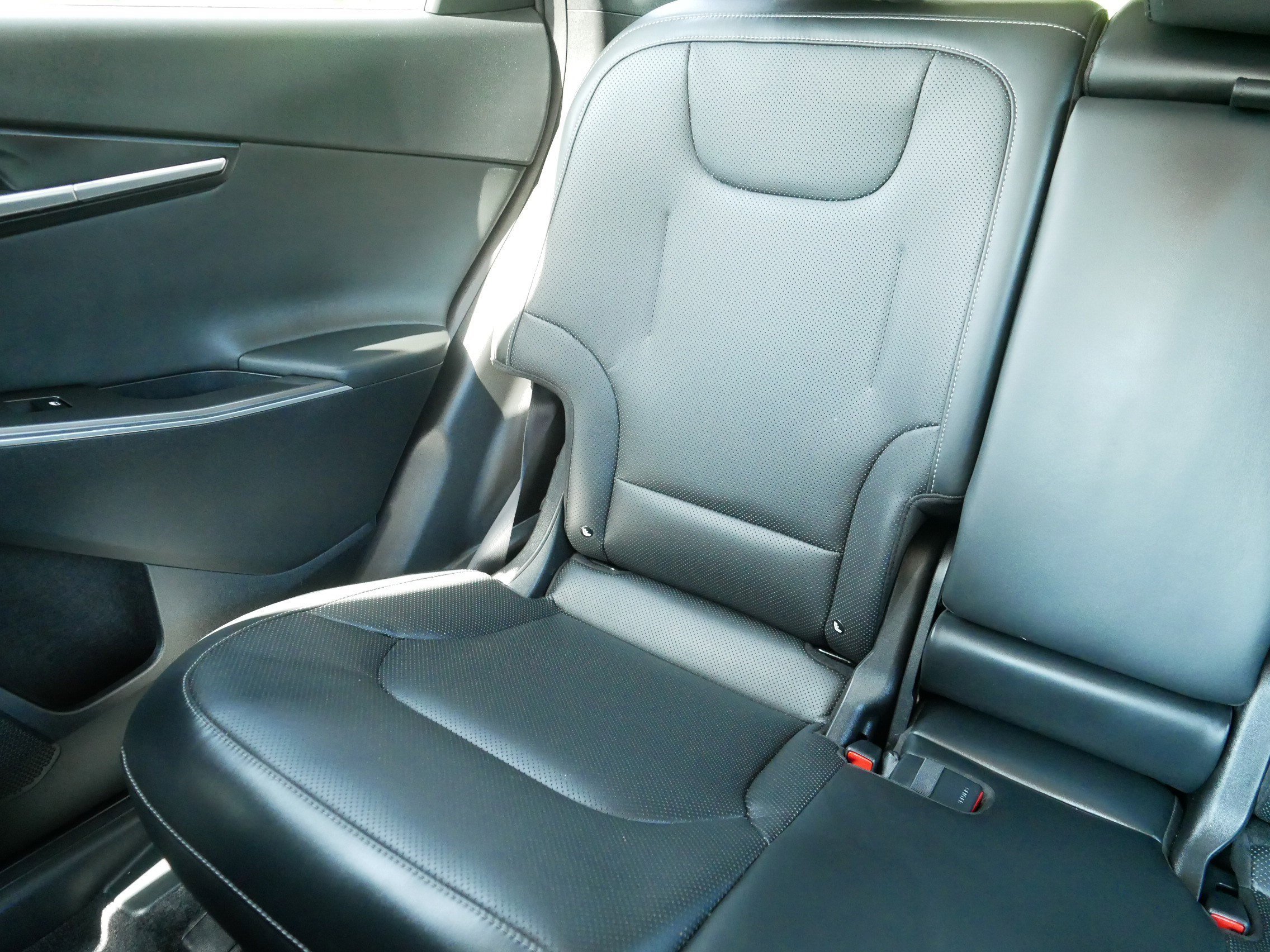 Certified Used 2024 Glacier Kia Wind image 12
