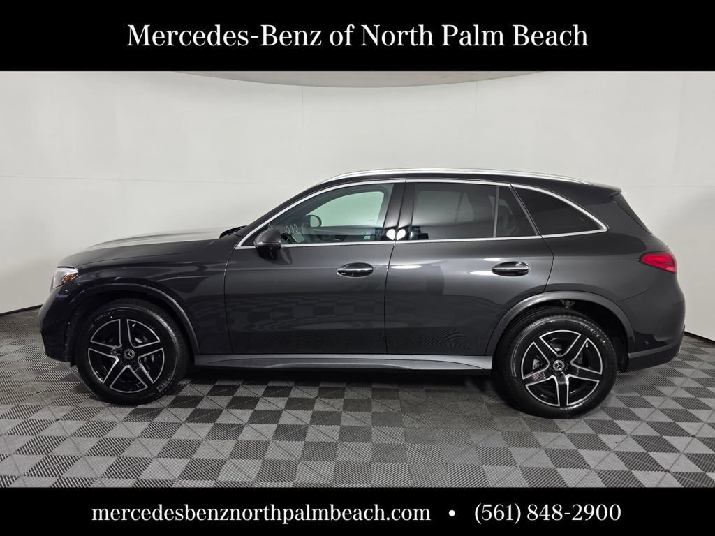 New 2026 Graphite Grey Metallic Mercedes-Benz GLC 300 image 32