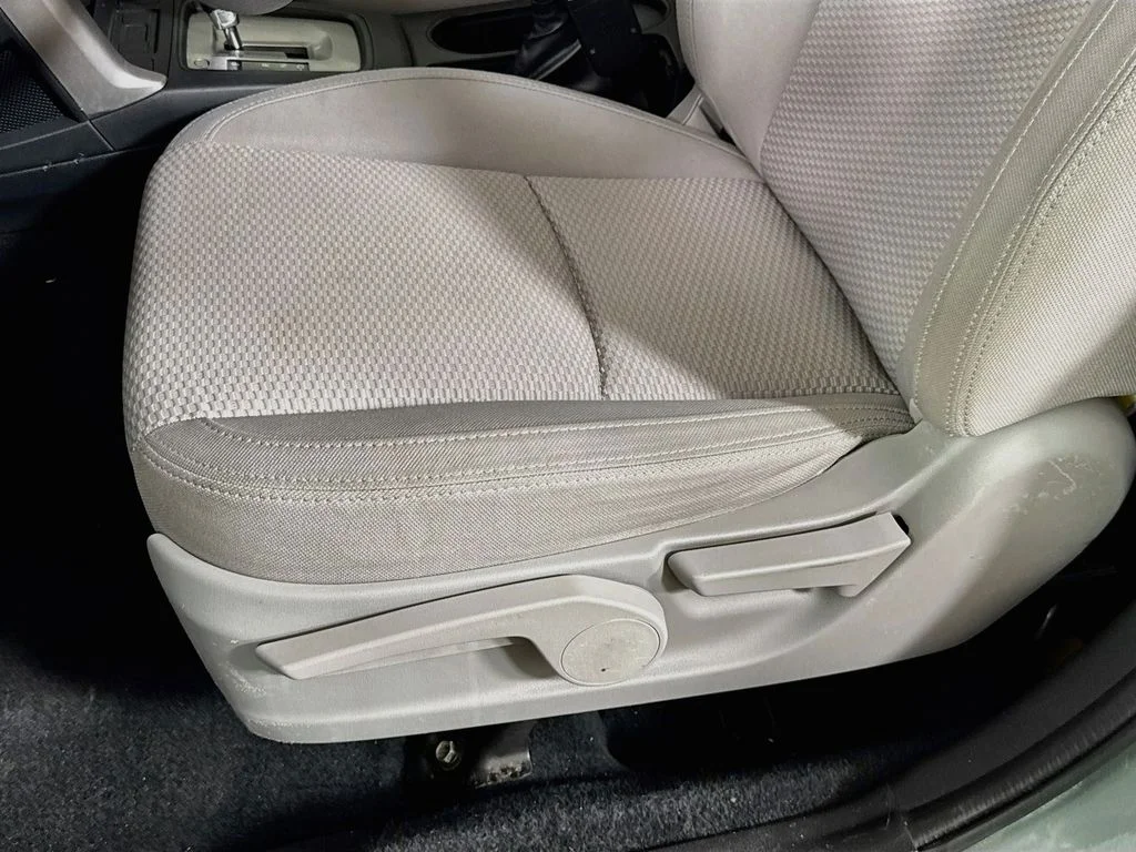 Used 2016 Green Subaru 2.5i image 23