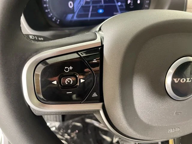 2026 Volvo XC90 Plus - Photo 20