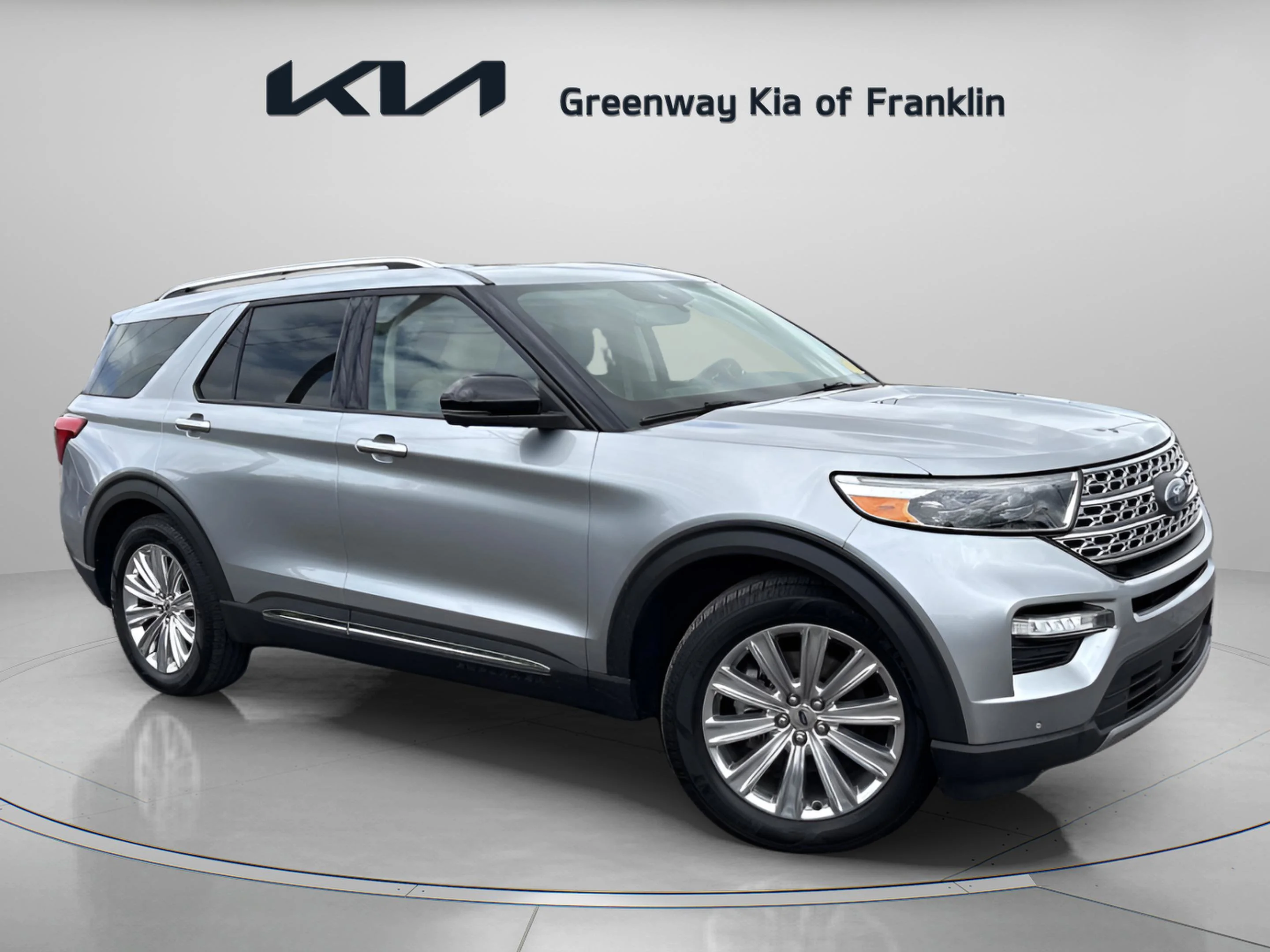 2021 Ford Explorer Limited RWD's photo