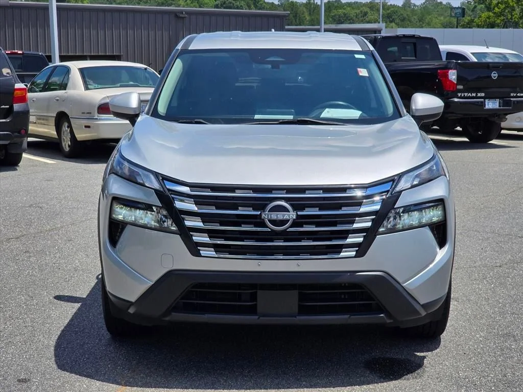Used 2024 Silver Nissan SV image 22